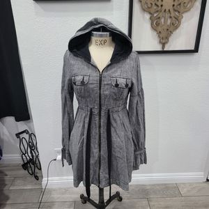 Free People black/white hooded full zip up waist belt size 12 (s/m)